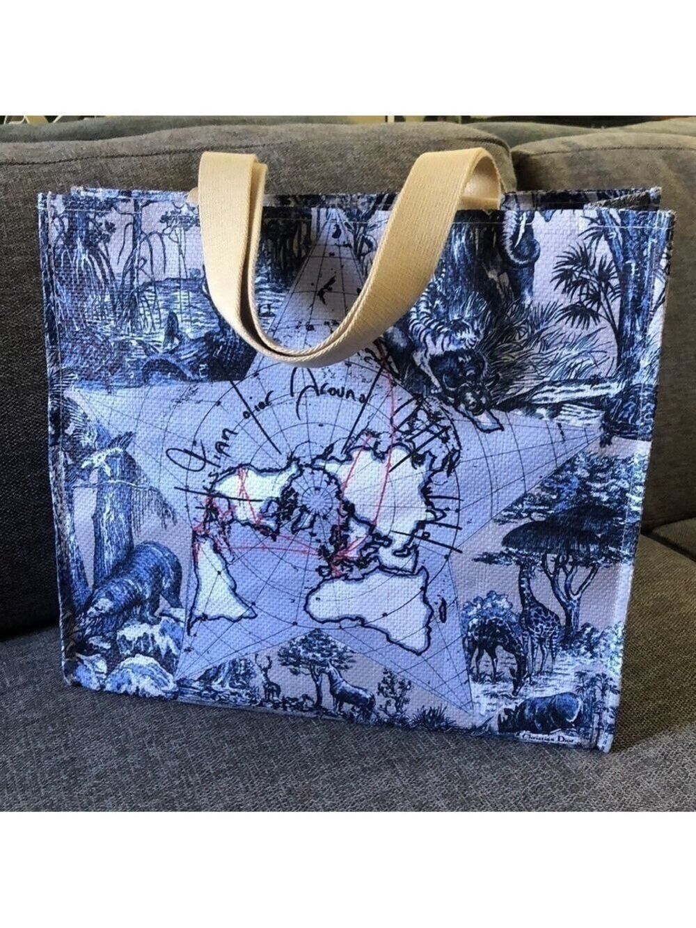 Dior Around the World Exclusive Beach Pool Tote Large Paper Straw Authentic